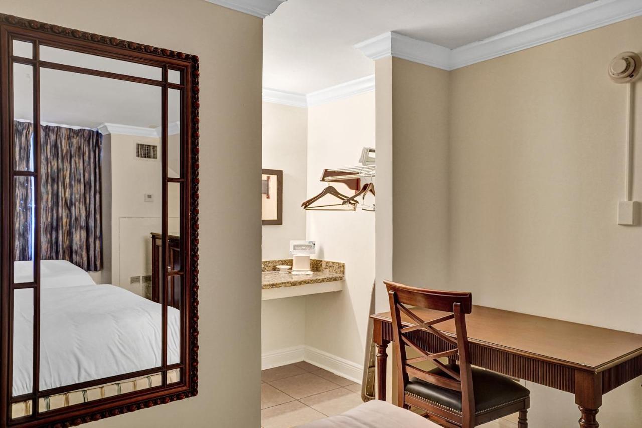 Fort Lauderdale Grand Hotel Εξωτερικό φωτογραφία