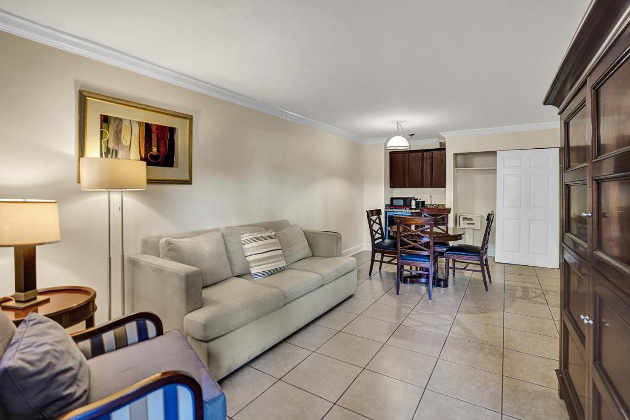 Fort Lauderdale Grand Hotel Εξωτερικό φωτογραφία