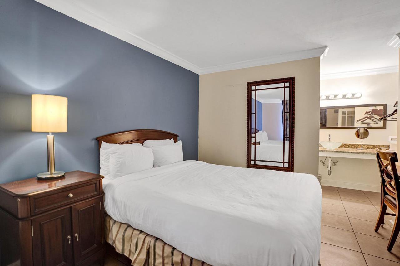 Fort Lauderdale Grand Hotel Εξωτερικό φωτογραφία