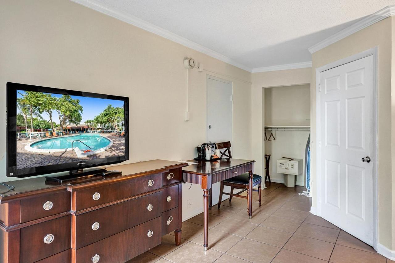 Fort Lauderdale Grand Hotel Εξωτερικό φωτογραφία