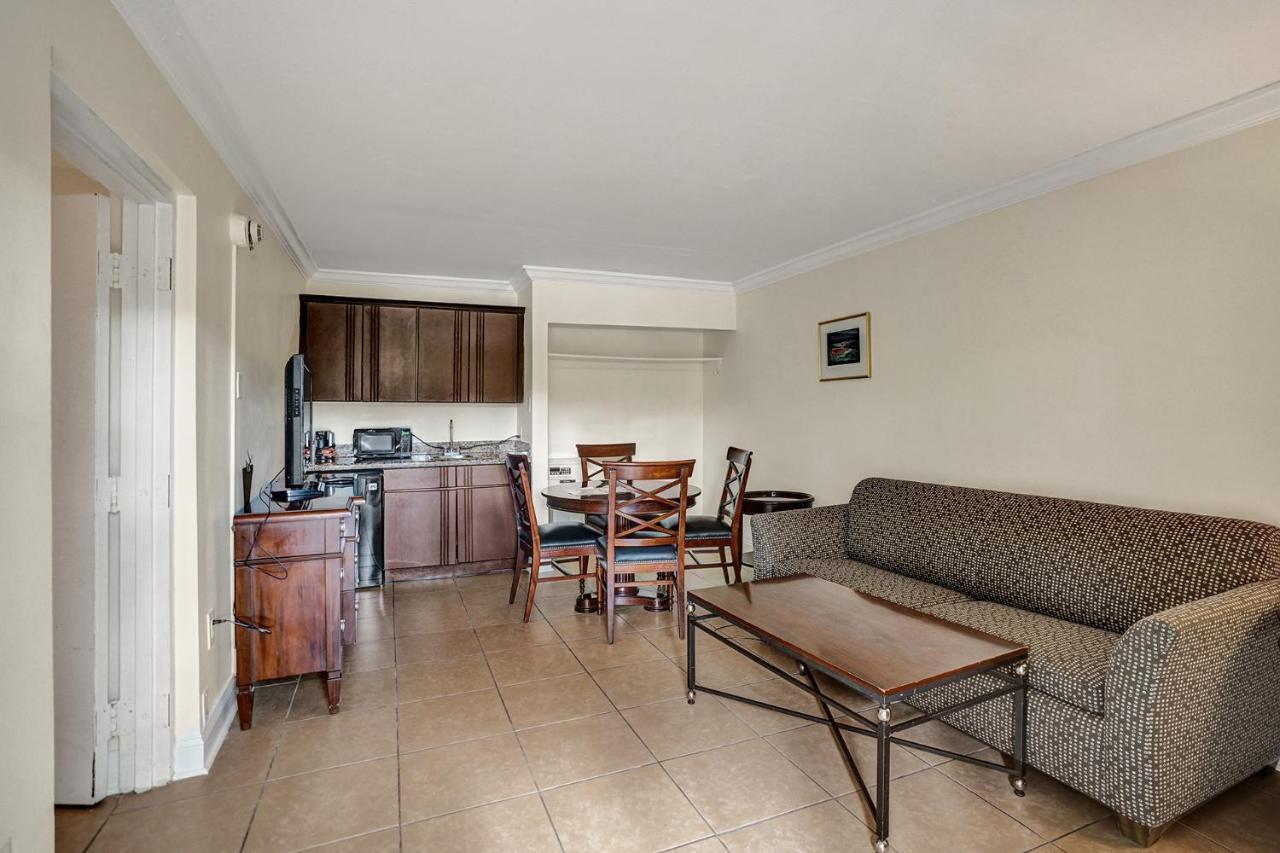 Fort Lauderdale Grand Hotel Εξωτερικό φωτογραφία